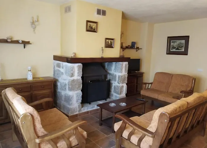 Viv. De Uso Turistico Fuente El Tejo - Casa Ana * 부르고혼도